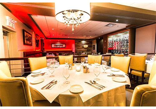 La Batifol Bar & Grill  Restaurant - Picture